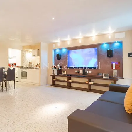 VeNICe Cera Ca' del Gondoliere * Venezia