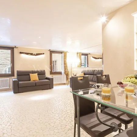 VeNICe Cera Ca' del Gondoliere Appartamento *