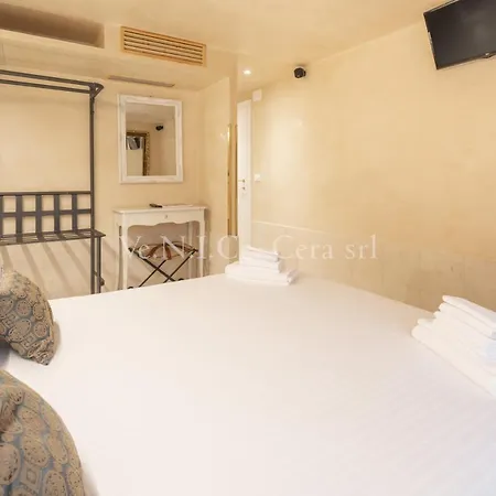 Cera Ca' Del Gondoliere Apartment Venice